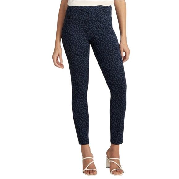 Spanx Mid Rise Blue‎ Leopard Print Pull On Jeanish Leggings Women's Size Medium - Picture 1 of 6